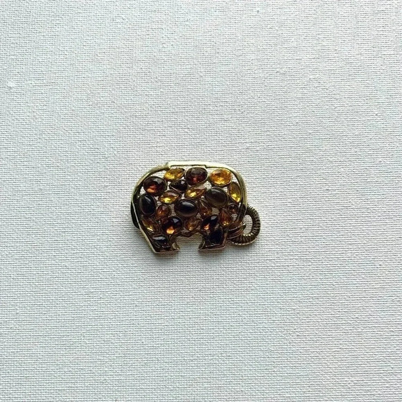 Vintage Elephant Gemstone Brooch Pin - Picture 1 of 5